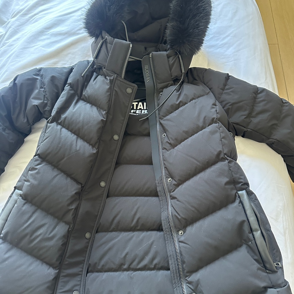 NWT Rudsak Elisa Limited Edition coat size medium